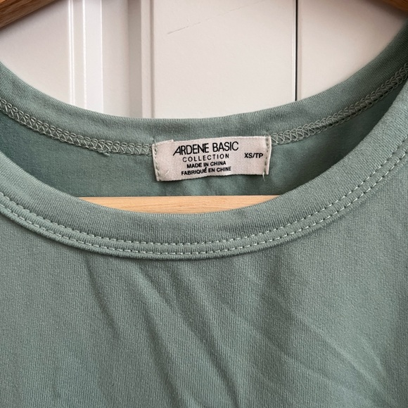 Ardene Tank - Picture 3 of 3